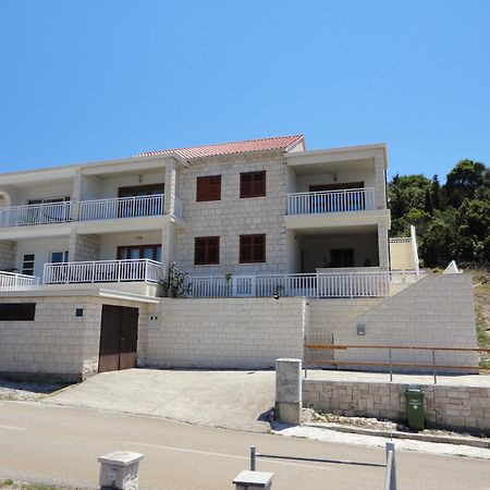 Apartments Aferdita Račišće Exteriér fotografie
